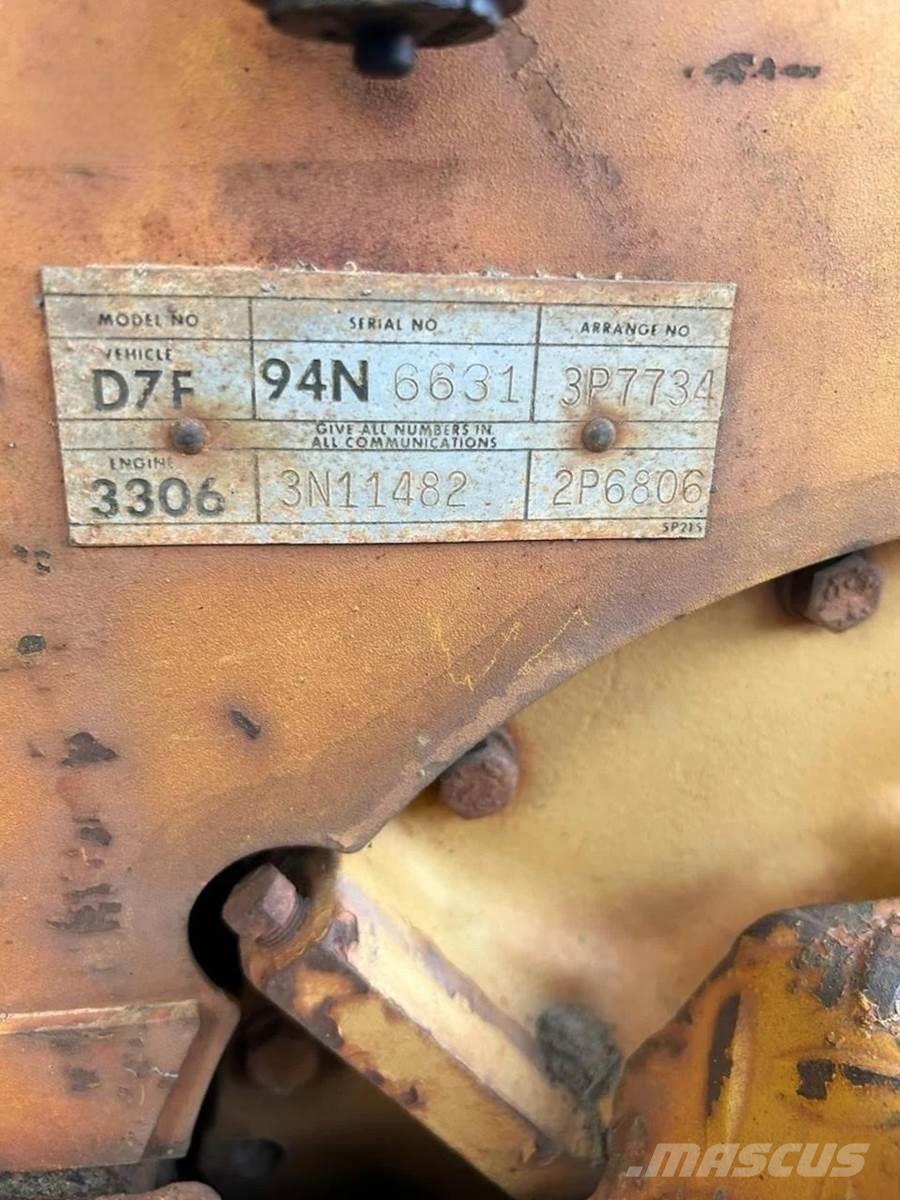 CAT D7F Bouteurs sur chenilles