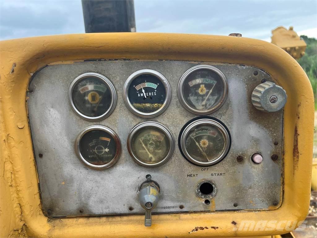 CAT D8H Bouteurs sur chenilles