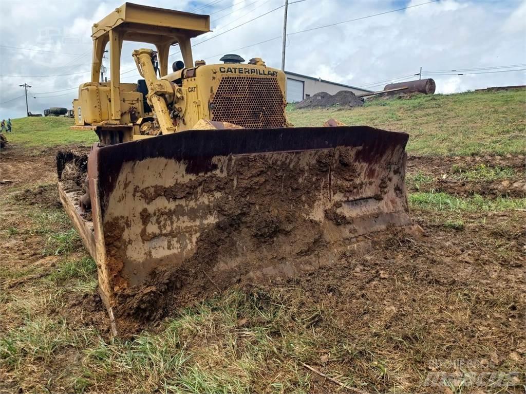 CAT D8K Bouteurs sur chenilles