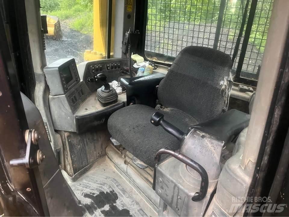 CAT D8T Bouteurs sur chenilles