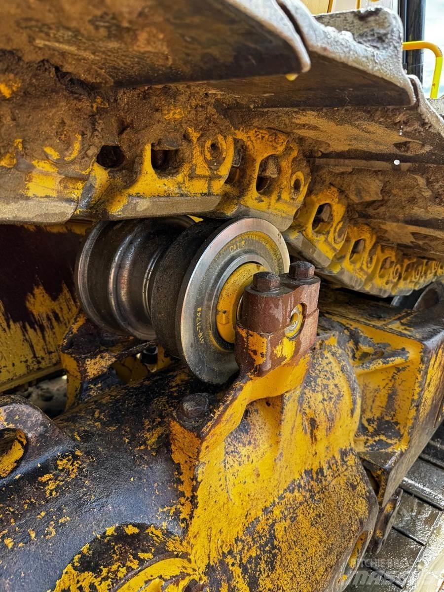 CAT D8T Bouteurs sur chenilles