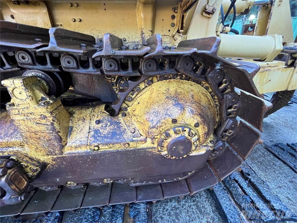 CAT D9H Bouteurs sur chenilles