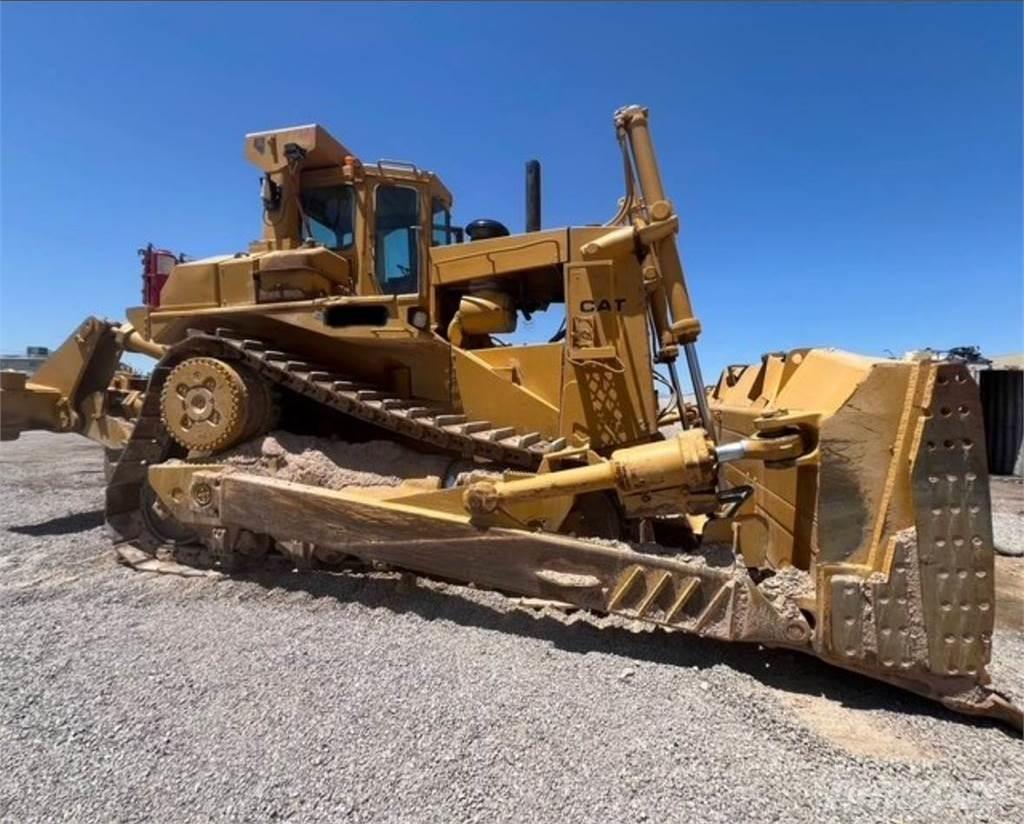 CAT D9L Bouteurs sur chenilles