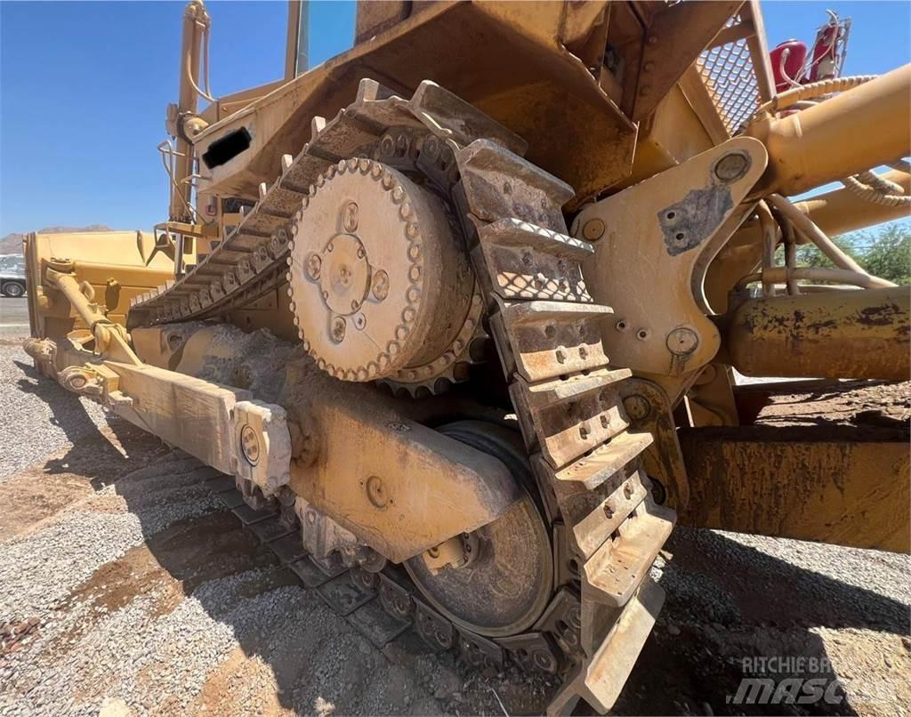 CAT D9L Bouteurs sur chenilles