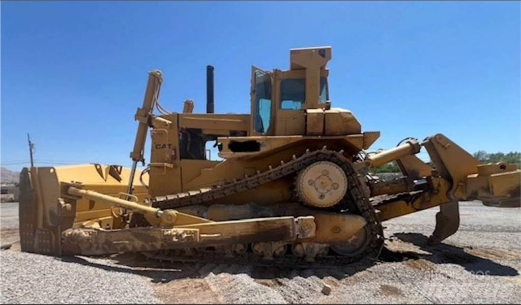 CAT D9L Bouteurs sur chenilles