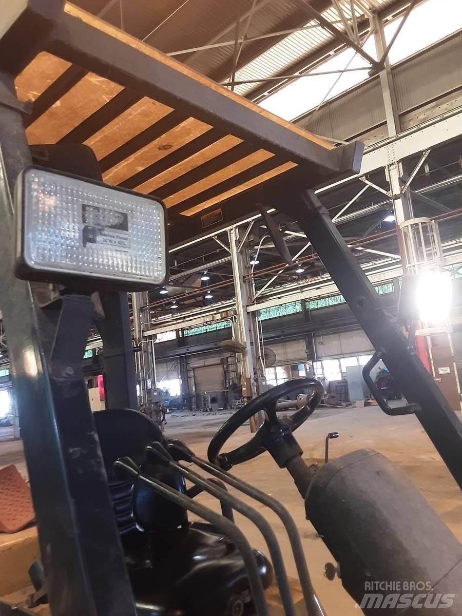 CAT DP45K2 Autres Chariots élévateurs