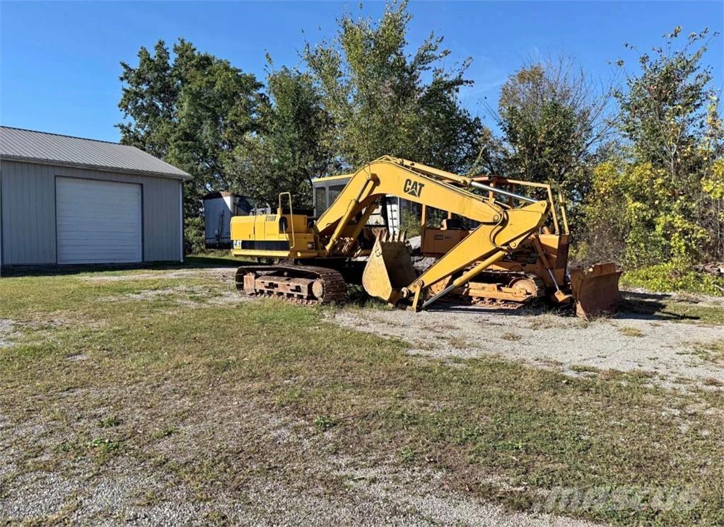 CAT E110B Pelle sur chenilles