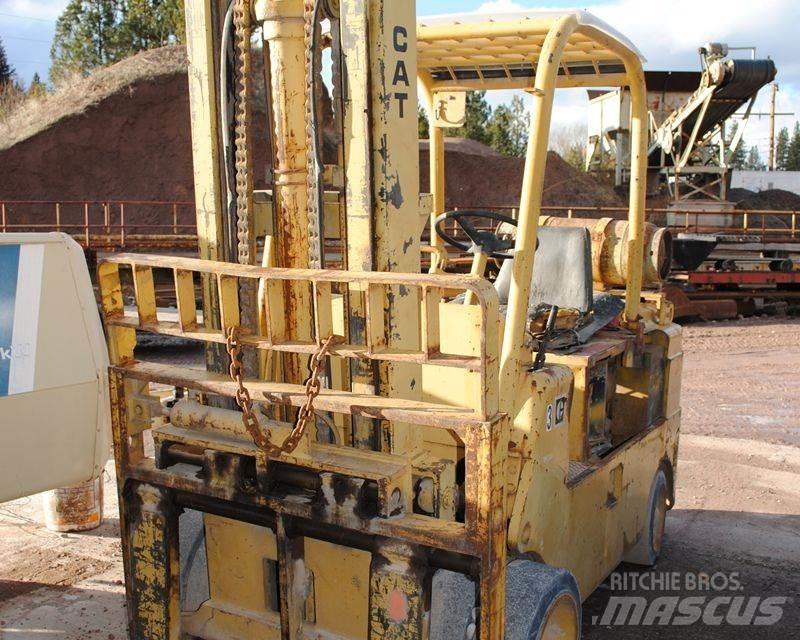 CAT T100C Autres Chariots élévateurs