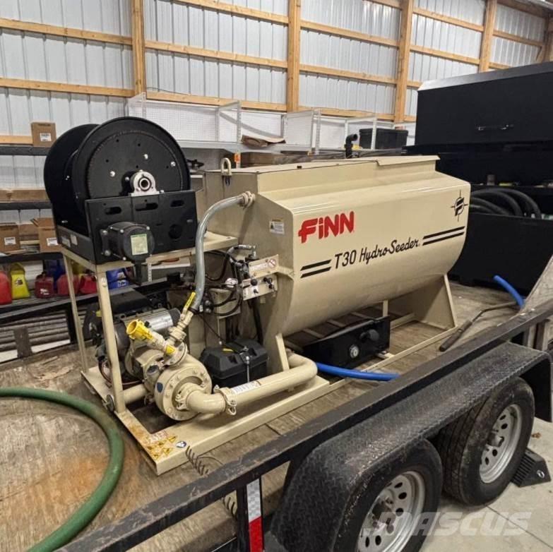 Finn T30 Vis sans fin, trémie et ventilateur