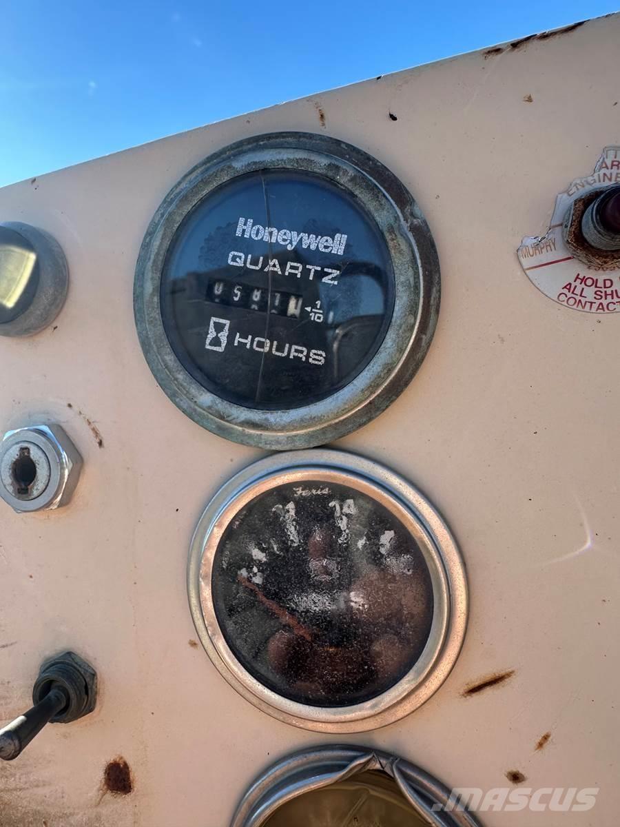 Finn T330 Vis sans fin, trémie et ventilateur