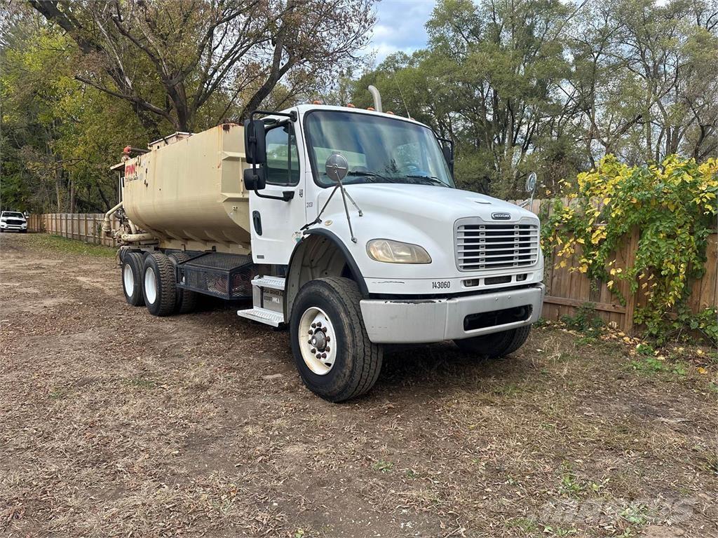 Finn T330 Vis sans fin, trémie et ventilateur