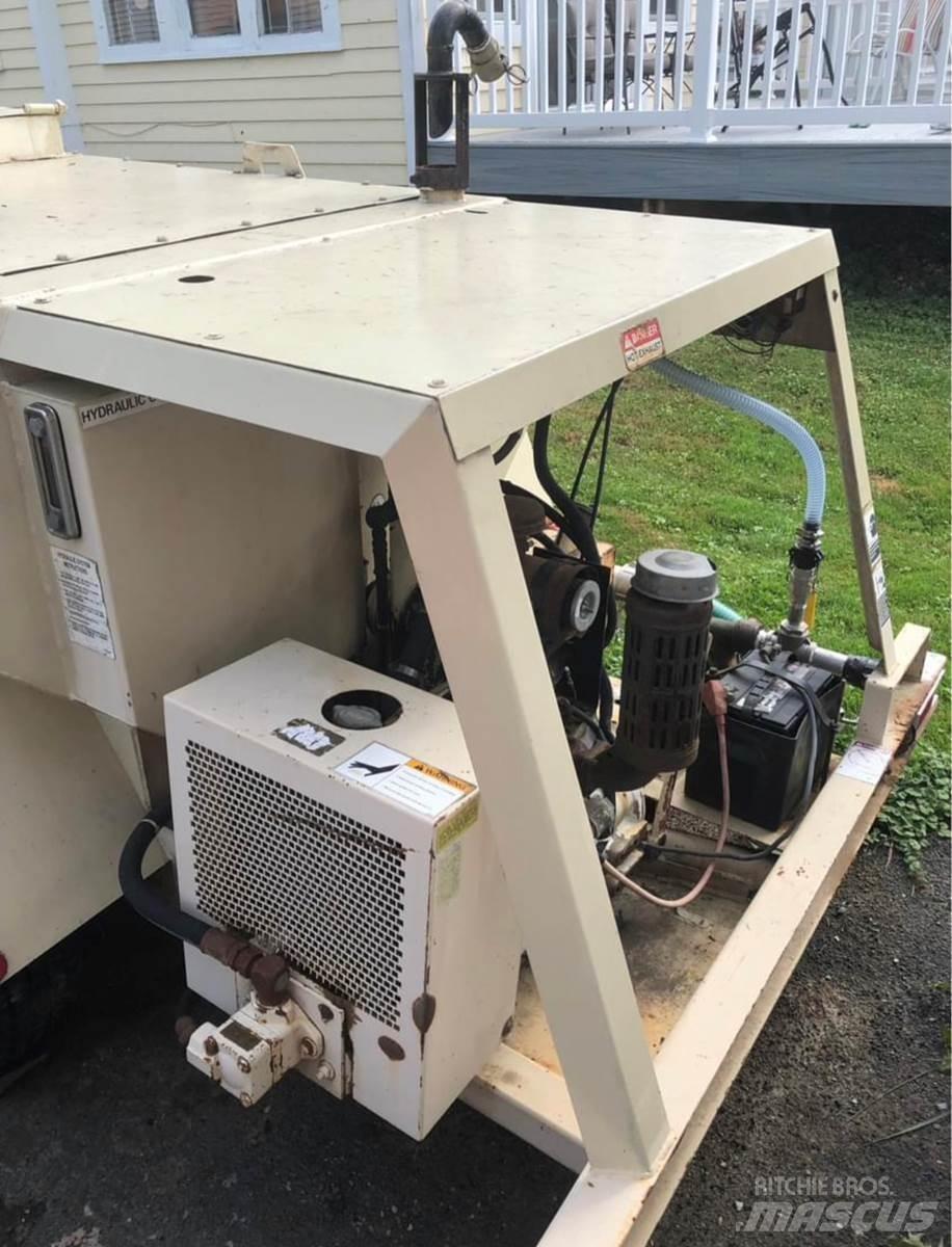 Finn T60 Vis sans fin, trémie et ventilateur