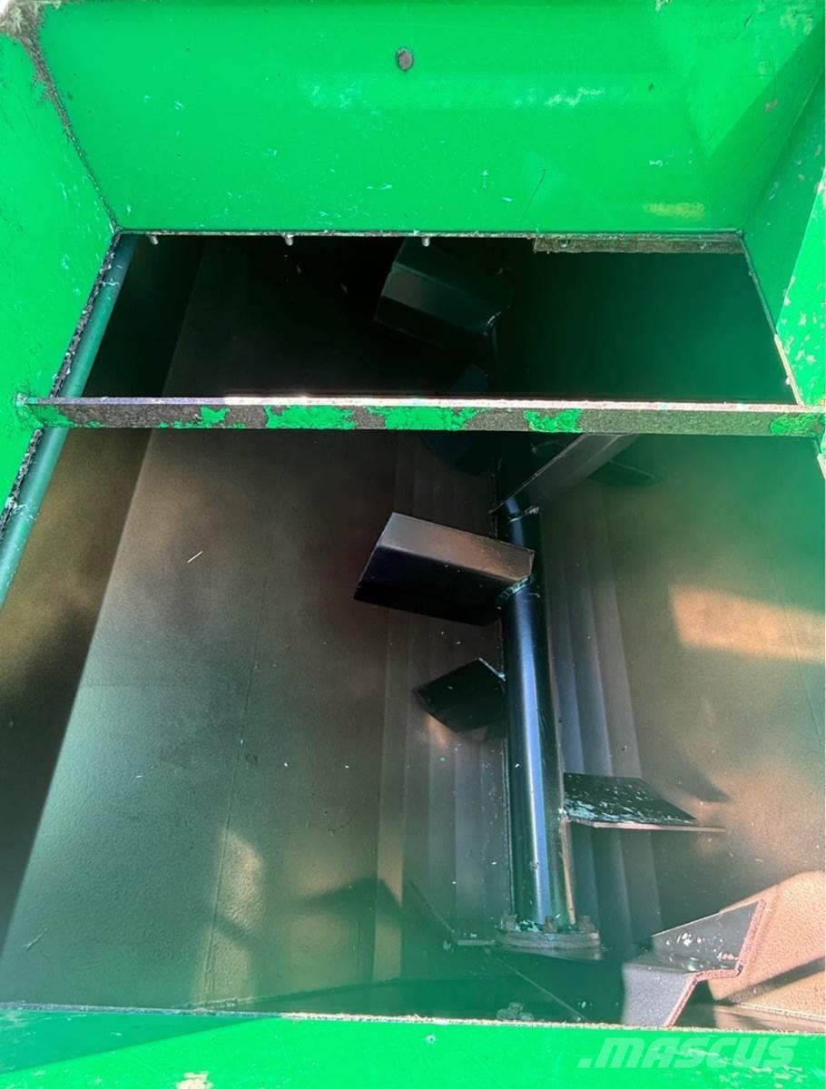 Finn T60T Vis sans fin, trémie et ventilateur