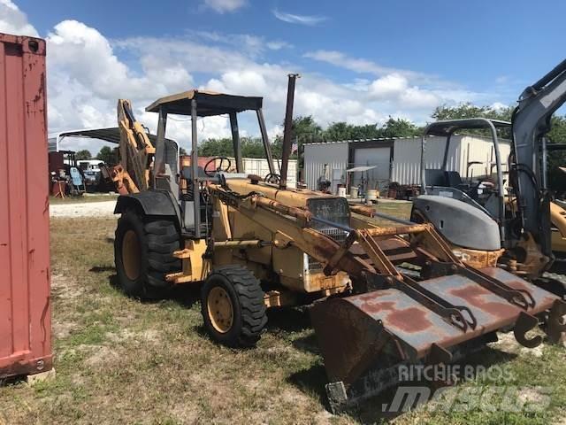 Ford 655D Tractopelle