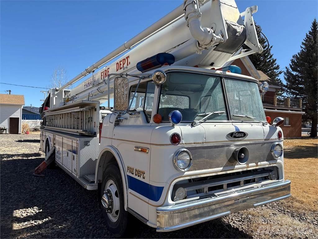 Ford 8000 Camion de pompier