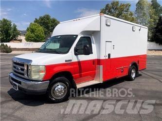 Ford E-450 Ambulance
