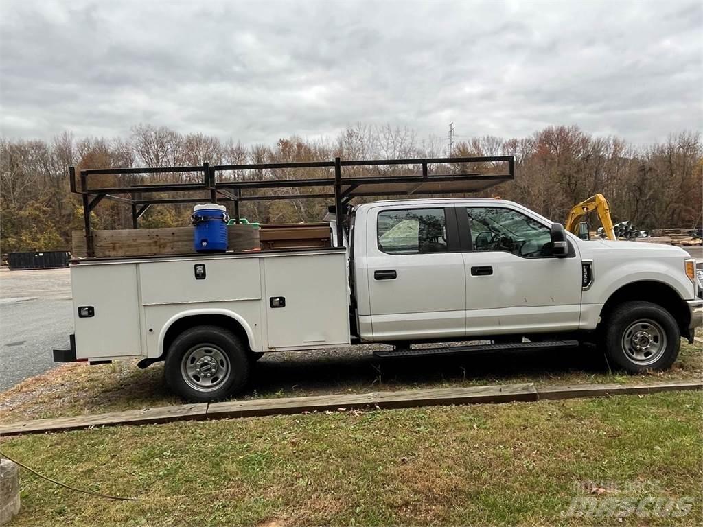 Ford F-350 Camions et véhicules municipaux