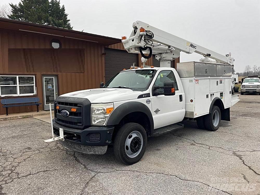 Ford F-450 Camion nacelle
