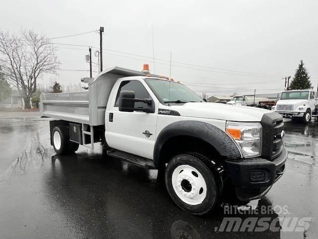 Ford F-550 Camion benne