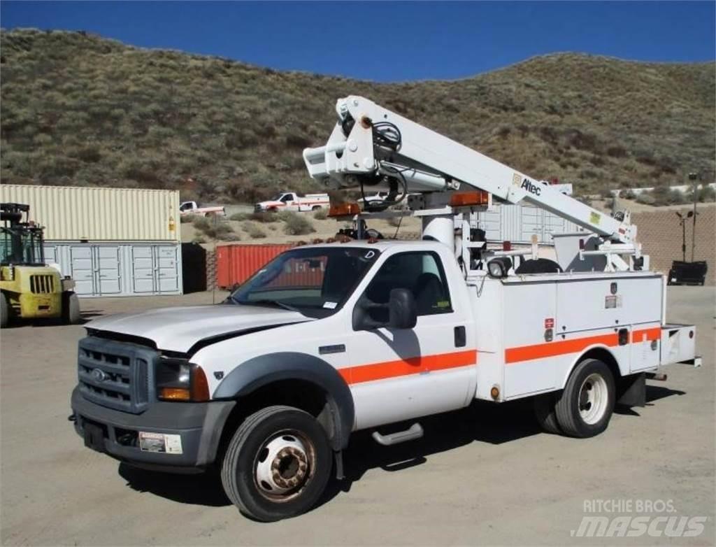Ford F-550 Camion nacelle