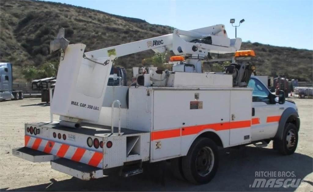 Ford F-550 Camion nacelle