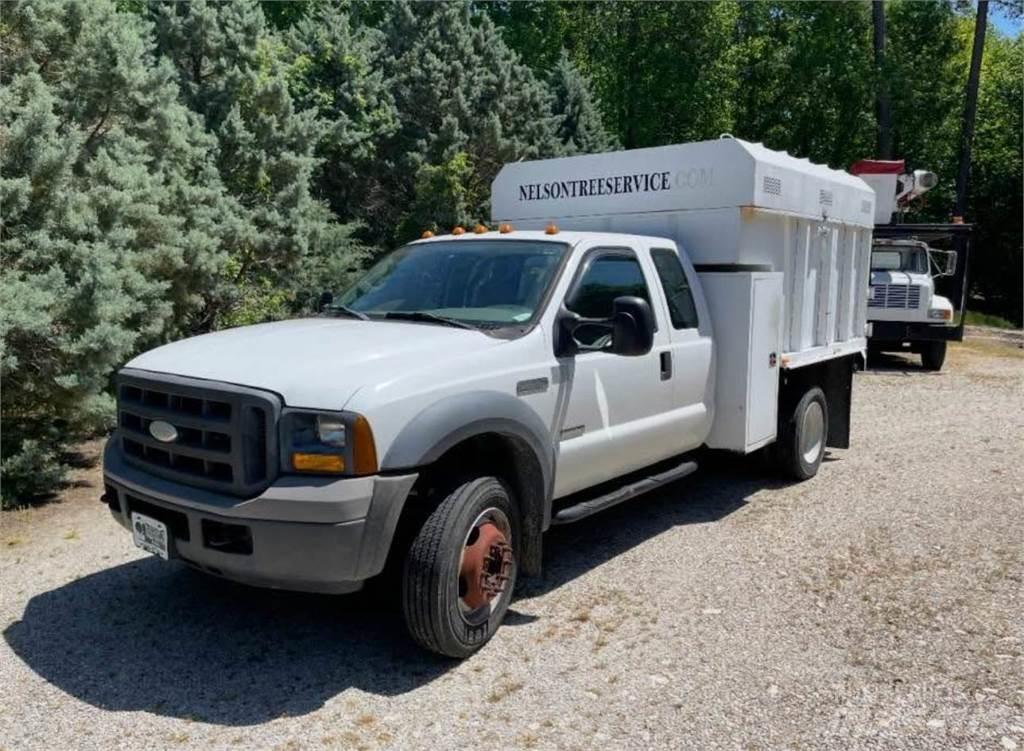 Ford F-550 Camion pour copeaux de bois