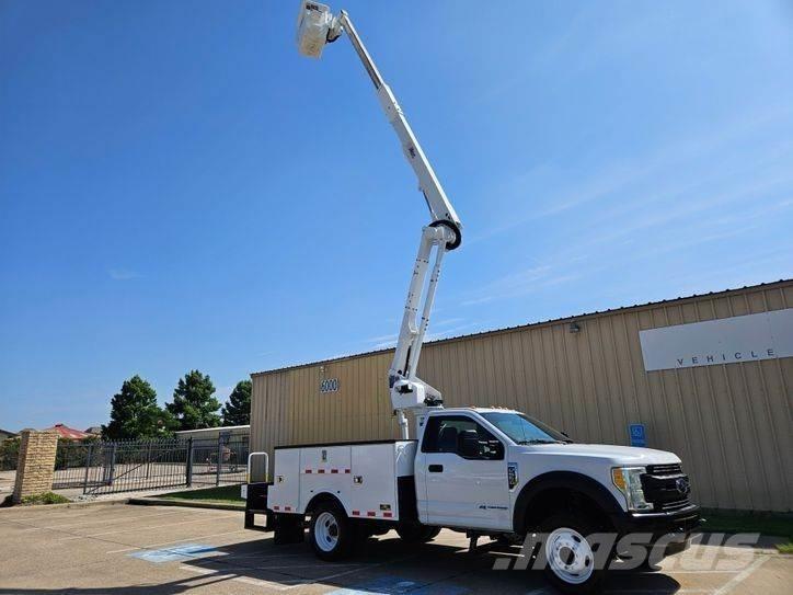 Ford F-550 Camion nacelle