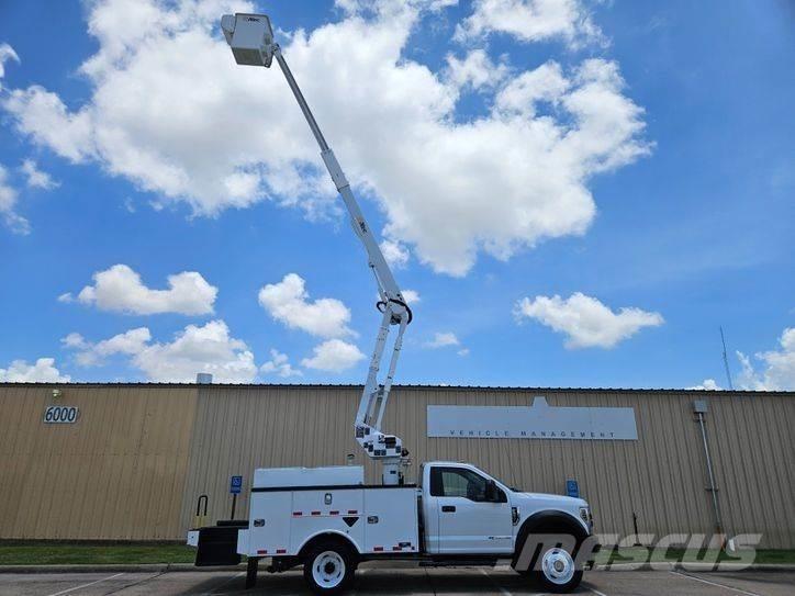 Ford F-550 Camion nacelle