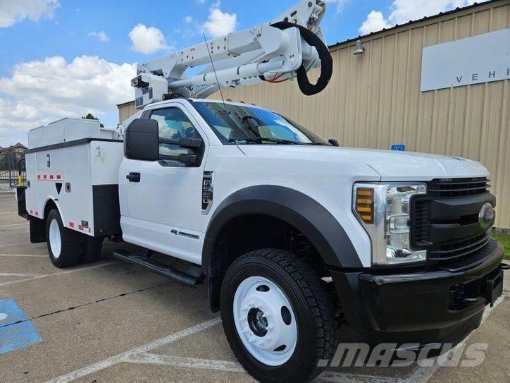 Ford F-550 Camion nacelle