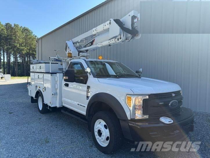 Ford F-550 Camion nacelle