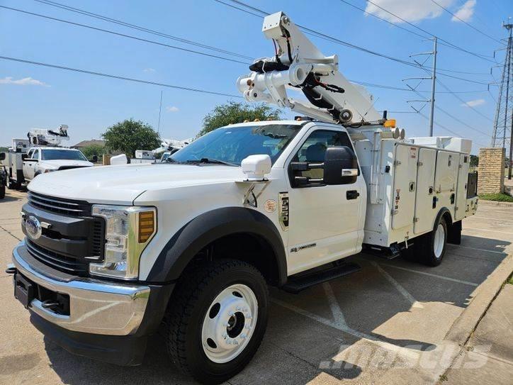 Ford F-550 Camion nacelle