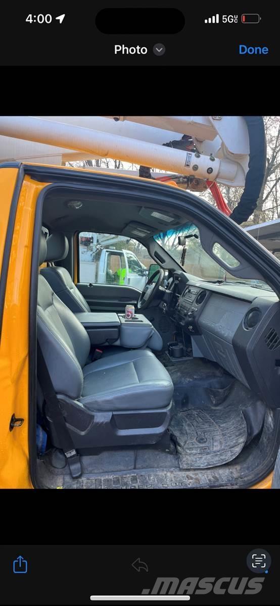 Ford F-550 Camion nacelle