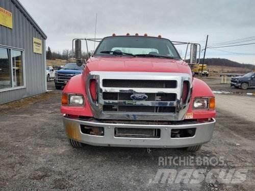 Ford F-650 Camion porte engin