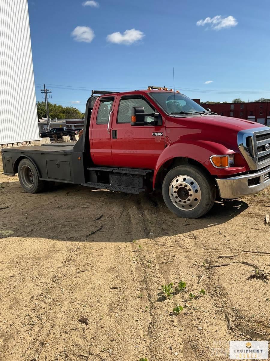 Ford F-650 Camions et véhicules municipaux