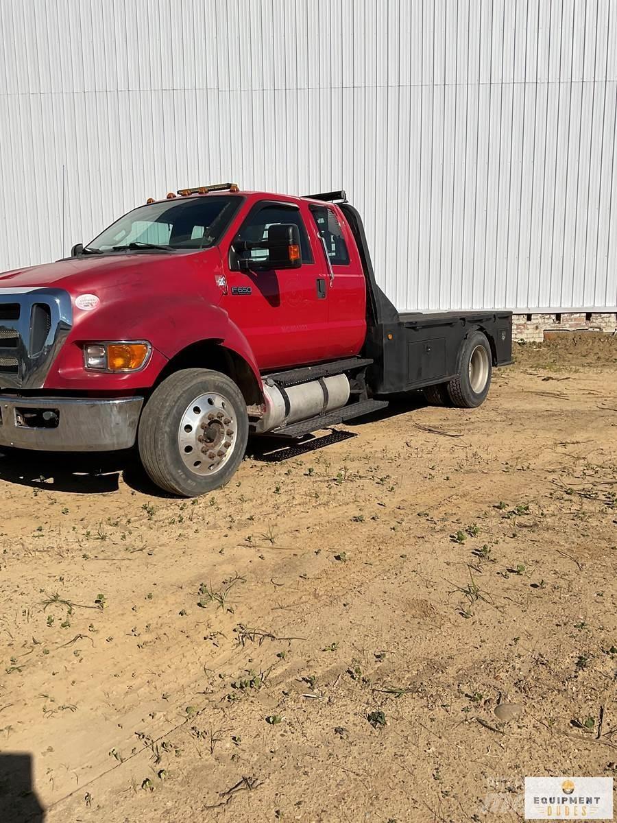 Ford F-650 Camions et véhicules municipaux