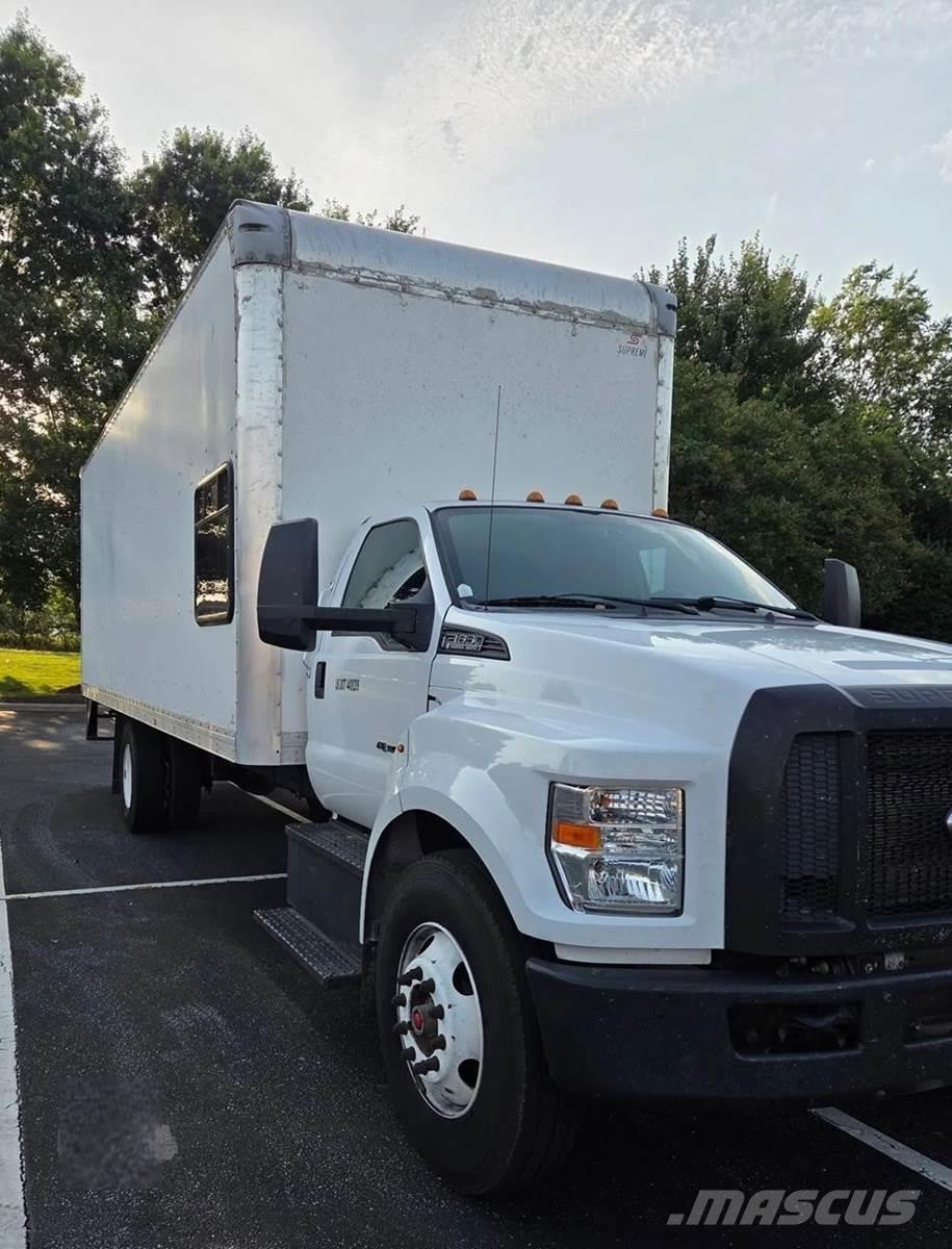 Ford F-650 Camion Fourgon