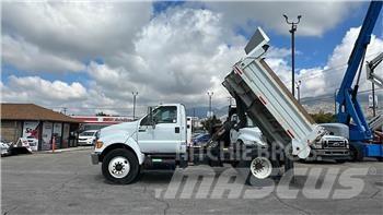 Ford F-750 Camion benne