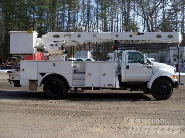 Ford F-750 Camion nacelle