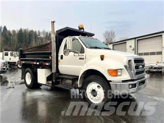 Ford F-750 Camion benne