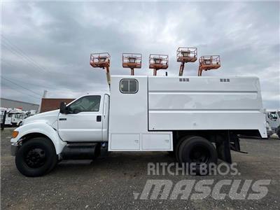 Ford F-750 Camion pour copeaux de bois