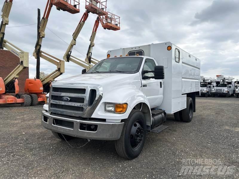 Ford F-750 Camion pour copeaux de bois