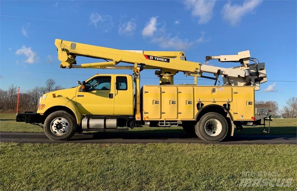 Ford F-750 Camion nacelle
