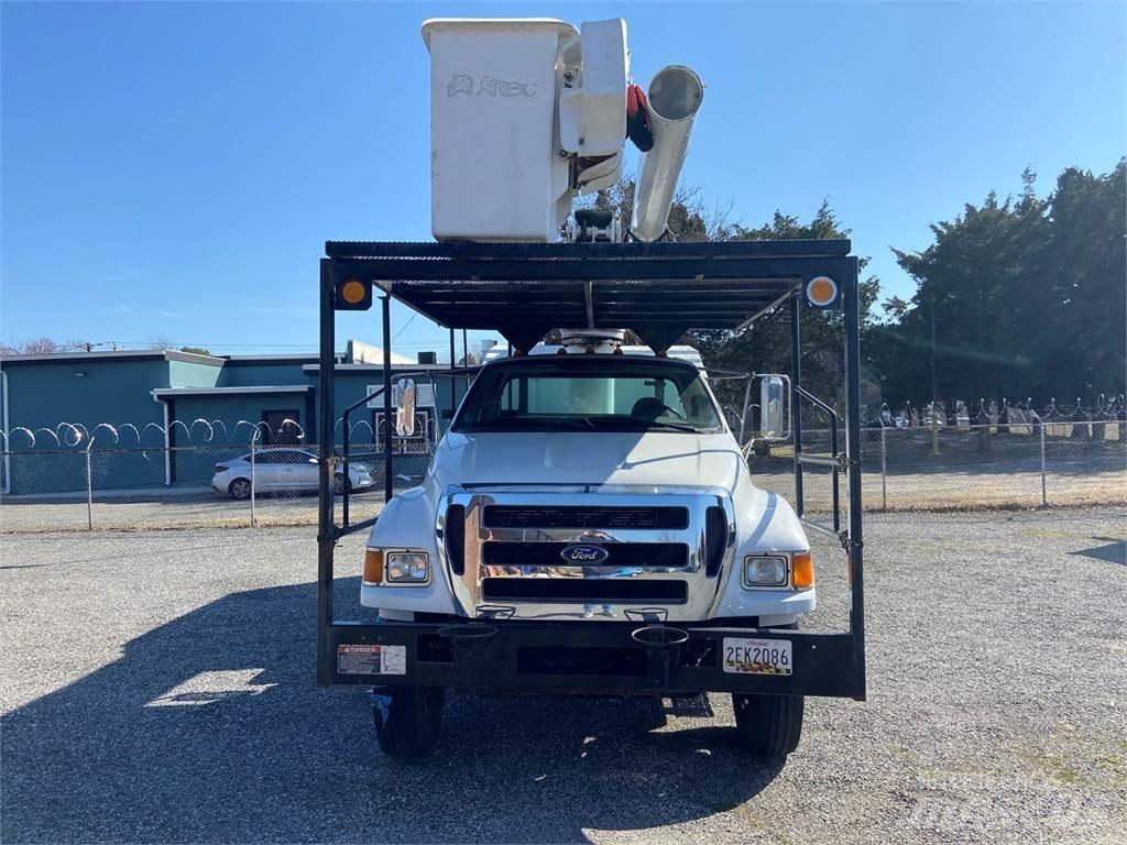 Ford F-750 Camion nacelle