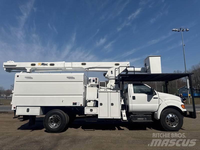 Ford F-750 Camion nacelle