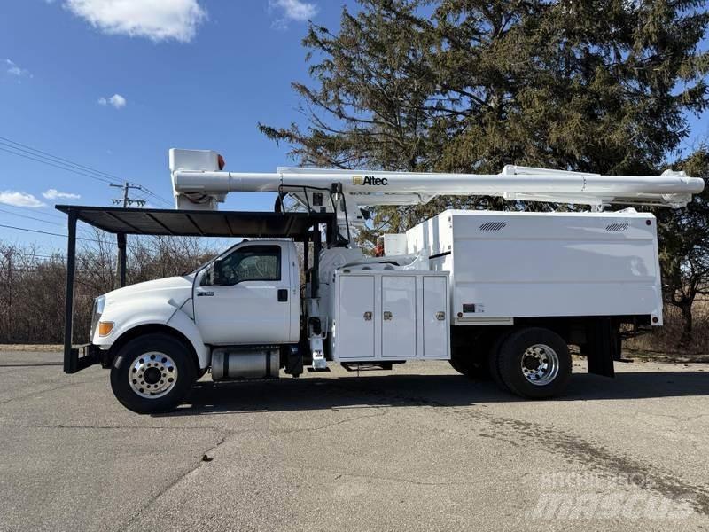 Ford F-750 Camion nacelle