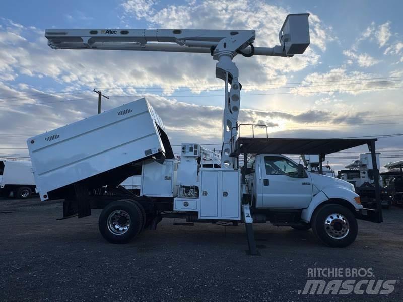 Ford F-750 Camion nacelle
