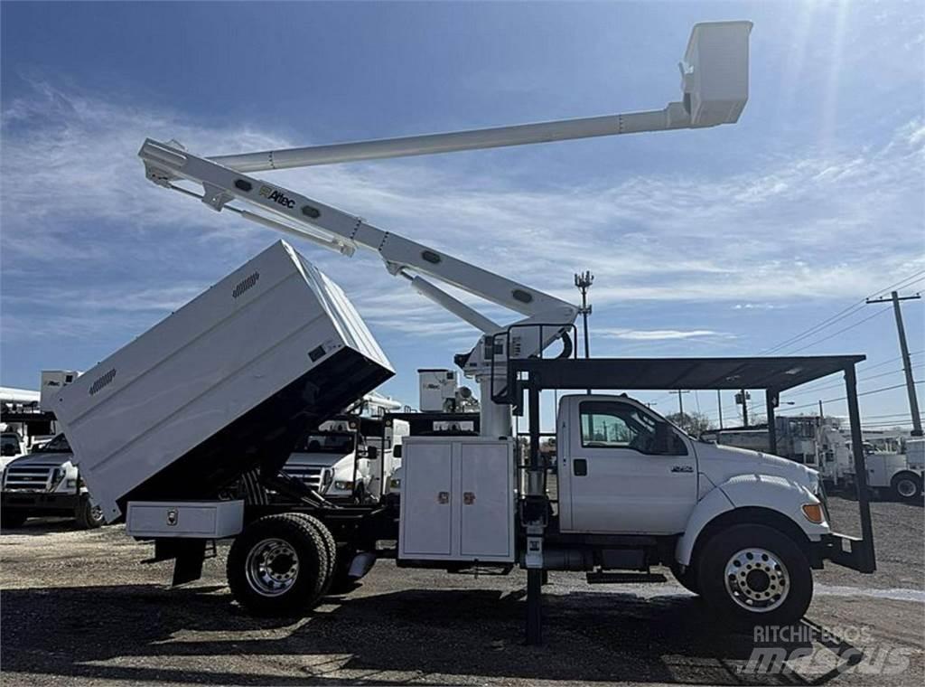 Ford F-750 Camion nacelle