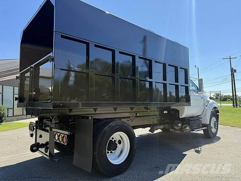 Ford F-750 Camion pour copeaux de bois