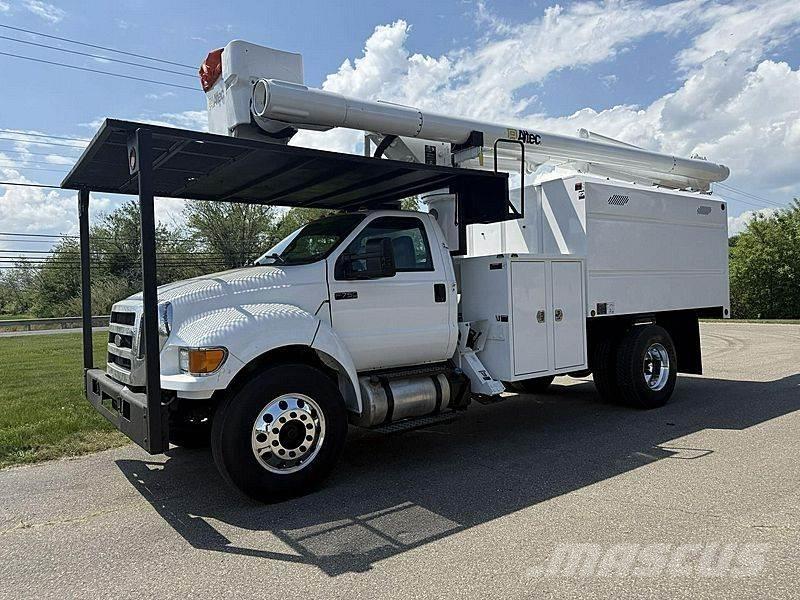 Ford F-750 Camion nacelle