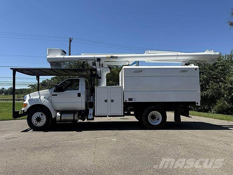 Ford F-750 Camion nacelle